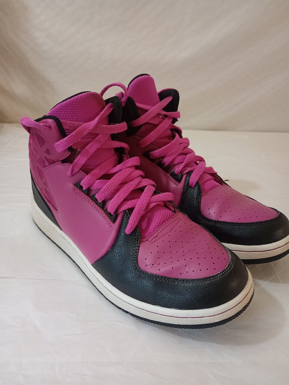 Nike Air Jordan 1 Flight 3 Fuchsia Flash